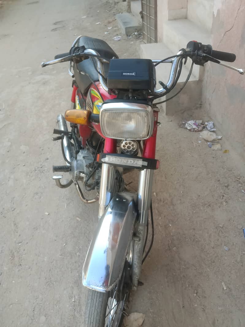 Honda CD 70 2021 19