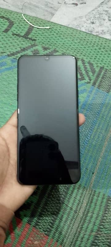 LG G8X THINQ 0