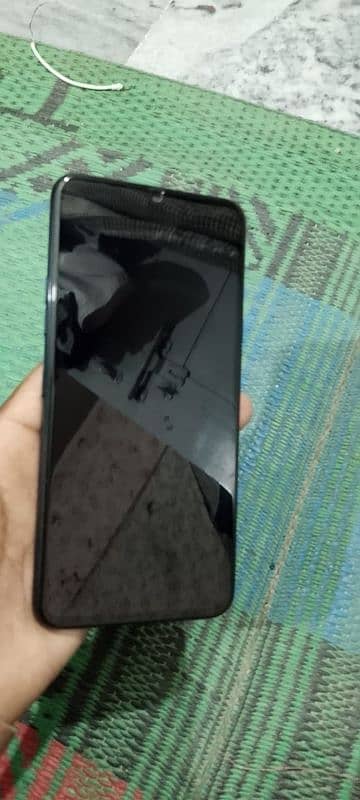 LG G8X THINQ 4