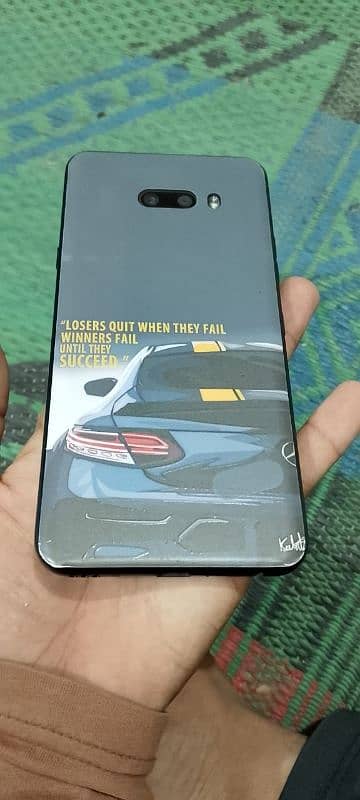 LG G8X THINQ 6
