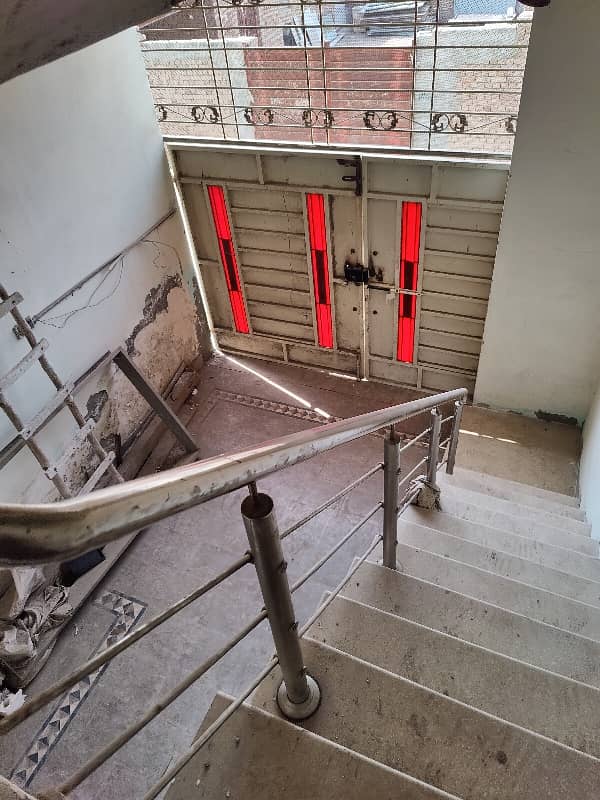 10 Marla Separate Upper Portion Available For Rent In Ma Jinnah On Prime Location Walking Distance From Main Ma Jinnah Road Nearest To Main Ma Jinnah Road 16