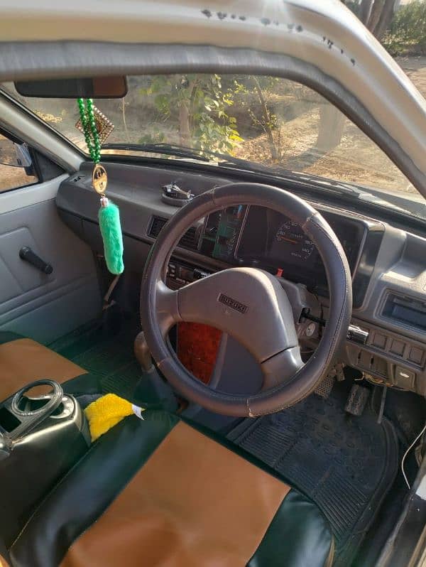 Suzuki Mehran VXR 2011 8