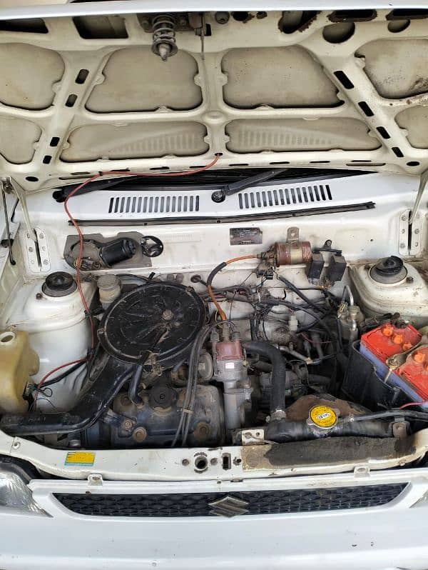 Suzuki Mehran VXR 2011 13