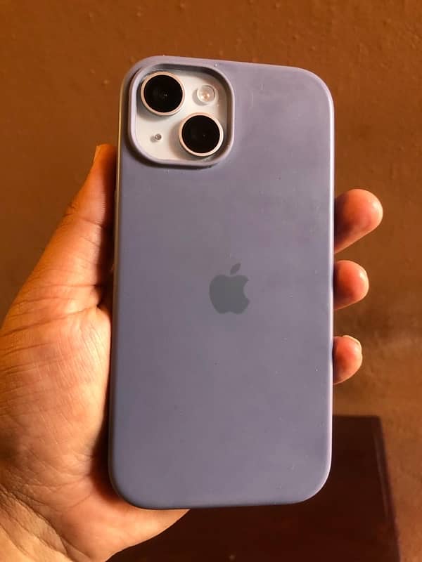 Iphone 15 JV with 100% battery Health 2