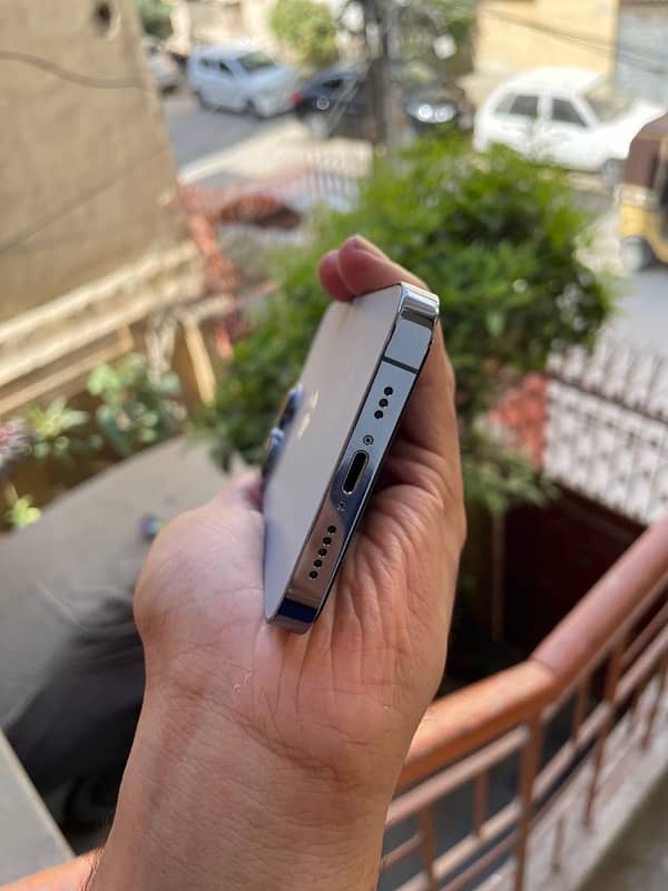 iPhone 13 Pro Non PTA 1