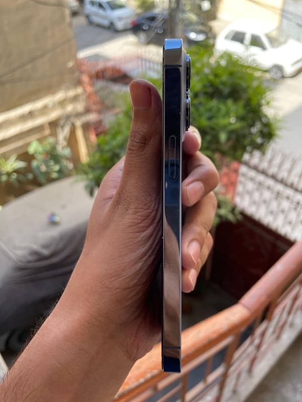 iPhone 13 Pro Non PTA 2