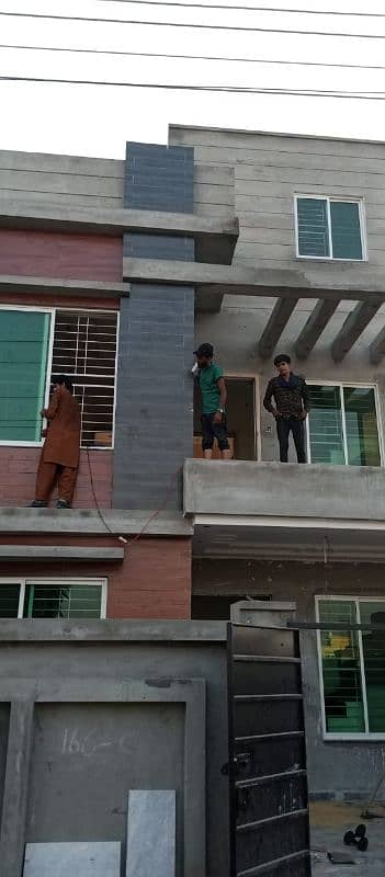 ALUMINIUM WINDOW AND GLASS PARTITION 0