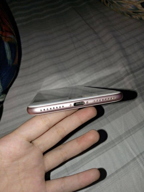7 plus 128 gb non pta 2