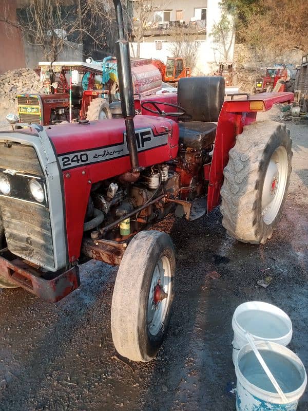 Messy tractor 240 for sale 0