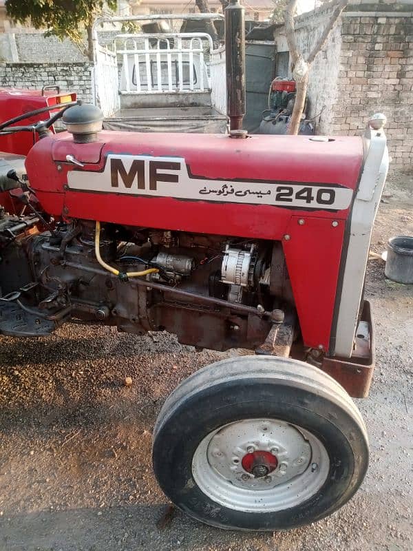 Messy tractor 240 for sale 4