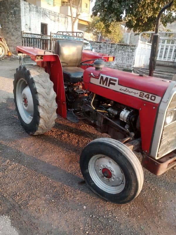 Messy tractor 240 for sale 5