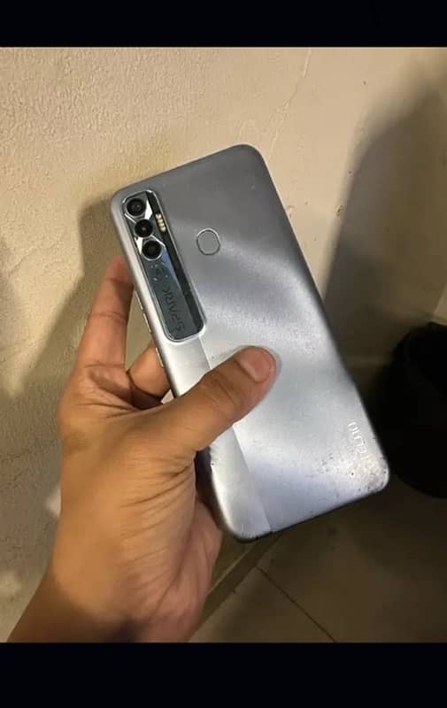 tecno spark 7 pro 0
