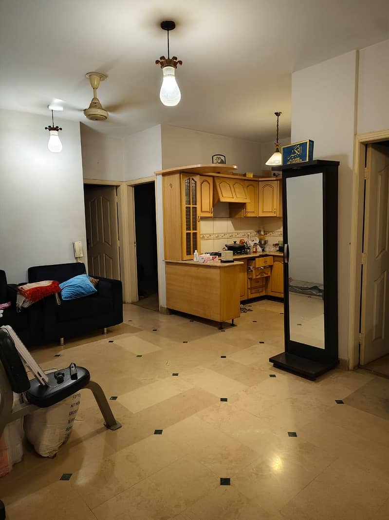 apartment for sell 3 bed dd in nishat commercial park facing 0