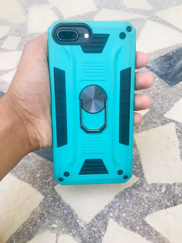 iPhone 8 Plus non pta 64 gb 4