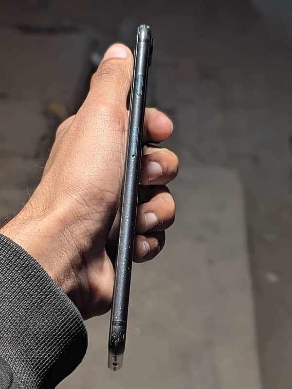 i phone 7plus (PTA approved) 4