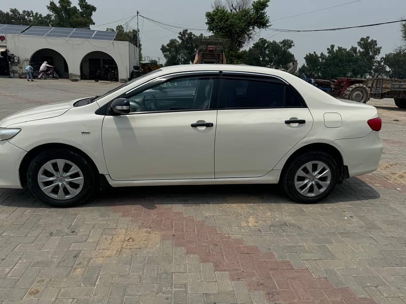 Toyota Corolla XLI 2013 7