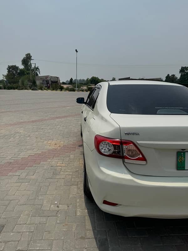 Toyota Corolla XLI 2013 11