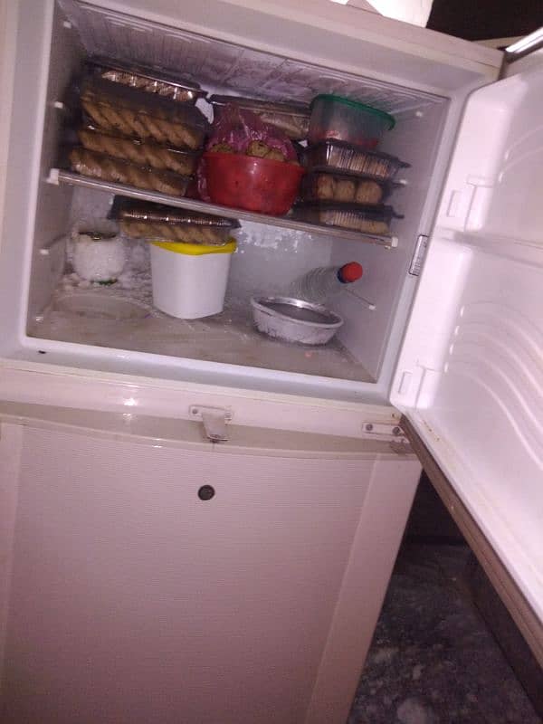 Dawlance Refrigerator For Sale Full Size 3