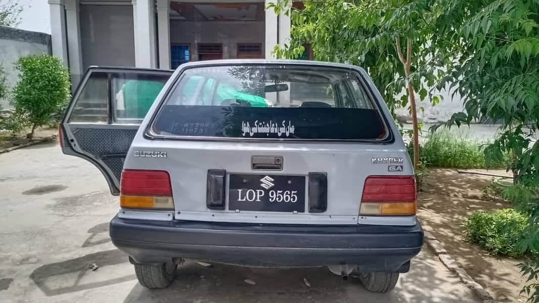 Suzuki Swift 1992 4