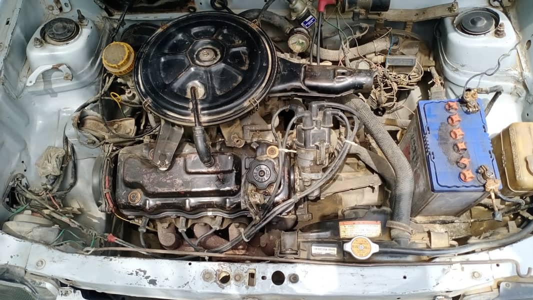 Suzuki Swift 1992 6