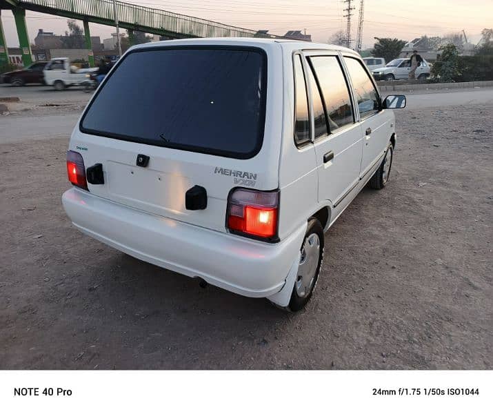 Suzuki Mehran VXR 2016 15