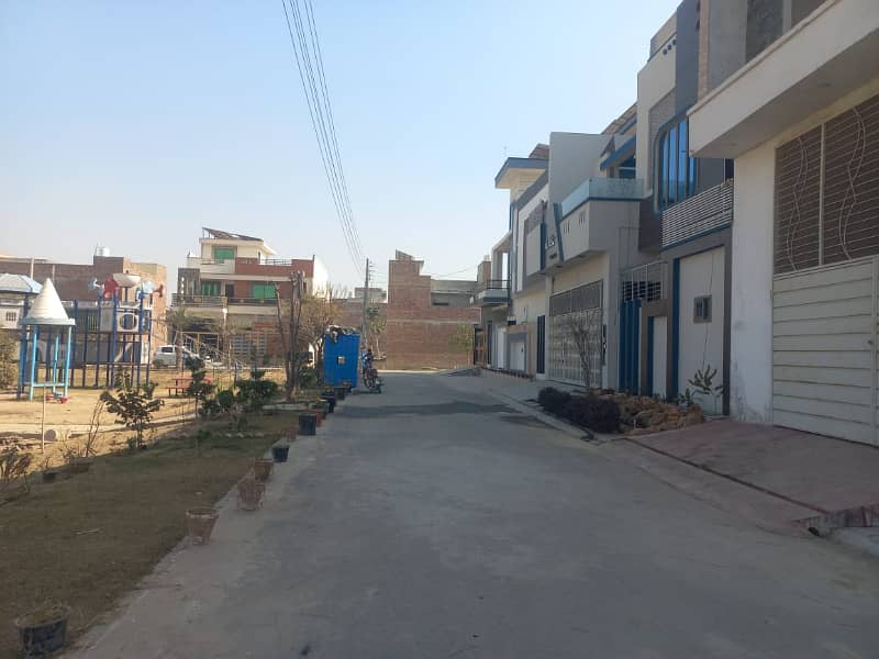 5 Marla Residential Plot On Installment For Sale In Sahiwal Azan City 0