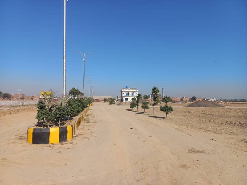 5 Marla Residential Plot On Installment For Sale In Sahiwal Azan City 7
