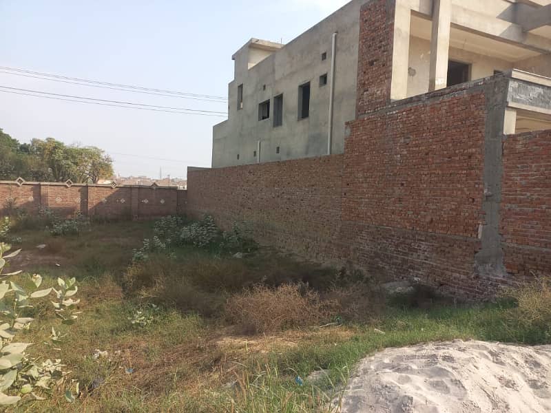 60 Ft Road Main Boulevard 15 Marla Plot Is Available For Sale In Azaan City Sahiwal 2