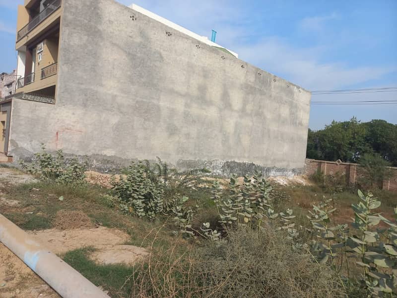 60 Ft Road Main Boulevard 15 Marla Plot Is Available For Sale In Azaan City Sahiwal 3