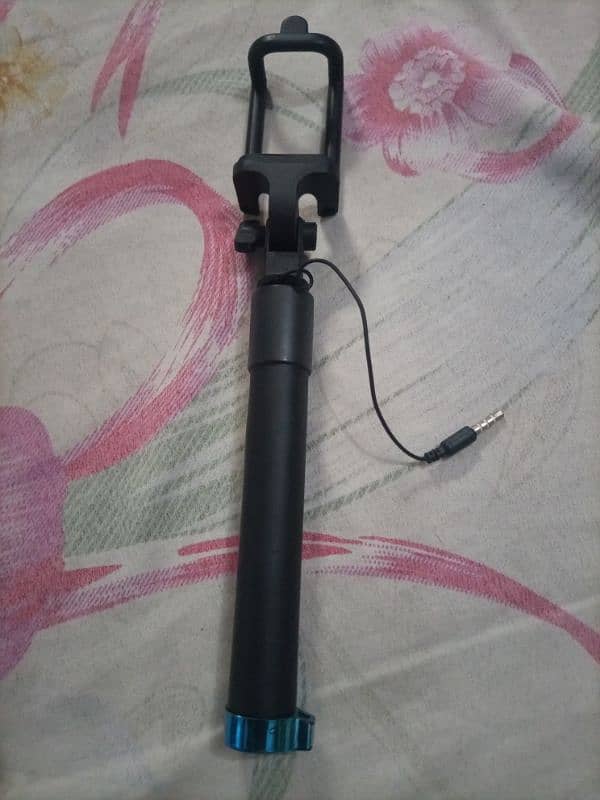 URGENT SELFIE STICK FOR SALE RS 500 1