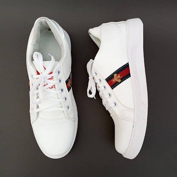 sports shoes run shoes 1