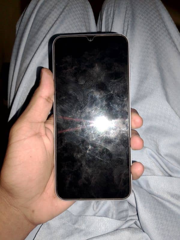 5 month used 6.128 gb watts app number 03406967298 1