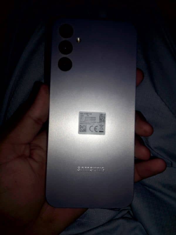 5 month used 6.128 gb watts app number 03406967298 5