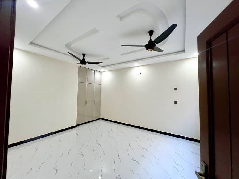 14 Marla Double Storey House For Sale In F-17 Telegarden 7