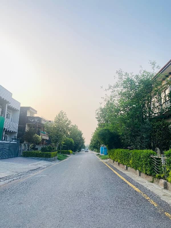 14 Marla Residential Plot For Sale In F-17 Telegarden 3
