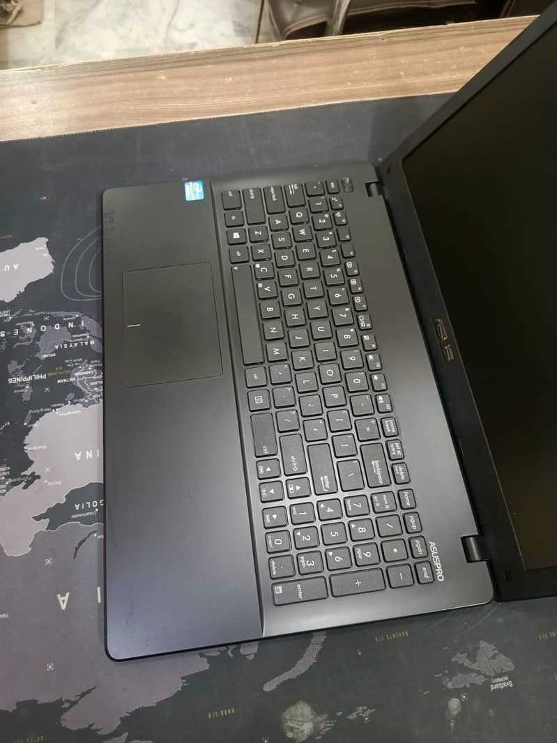 Asus P550C Notebook Core i5 3rd Gen 6GB Ram 320GB HDD 2