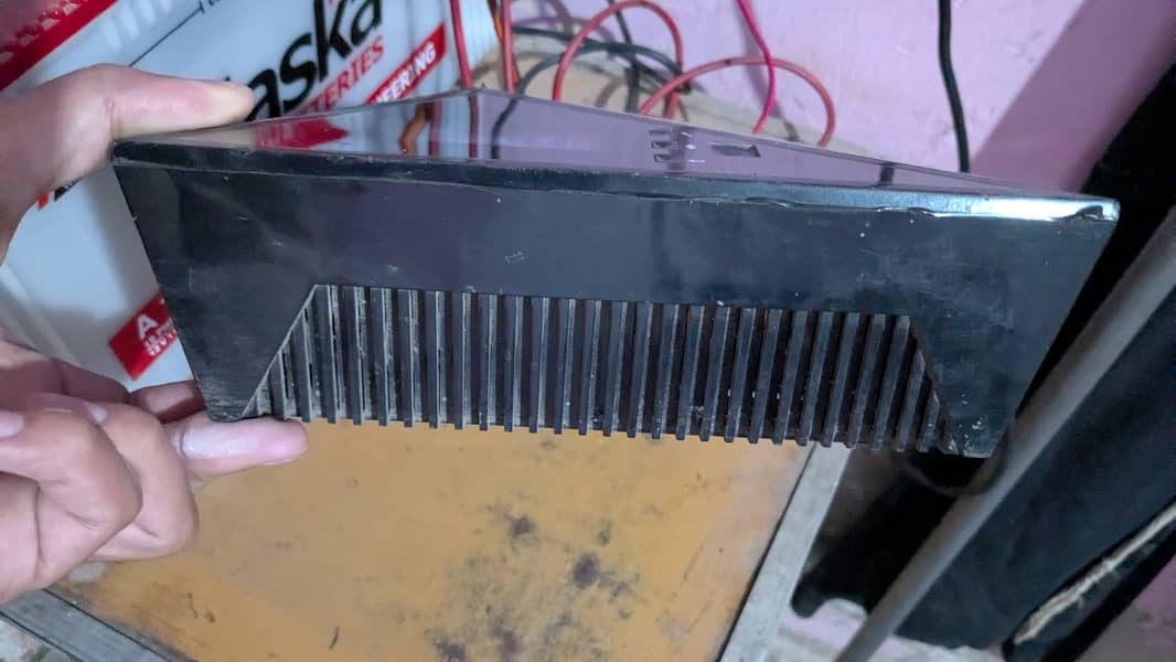 Solar inverter 2kv - UPS 1
