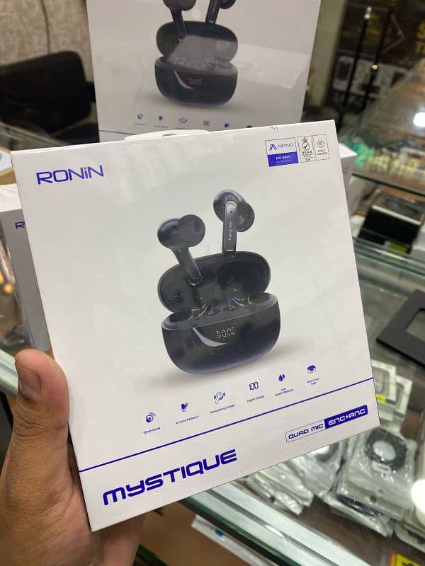 ronin 7010 earbuds 0