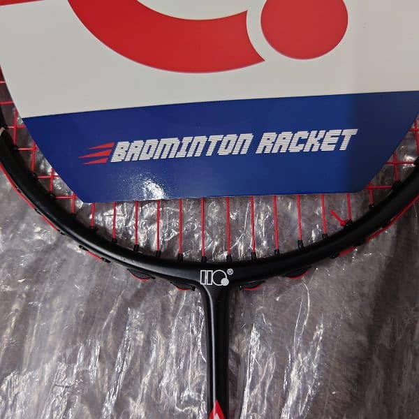 Hi QUA Badminton Racket 1