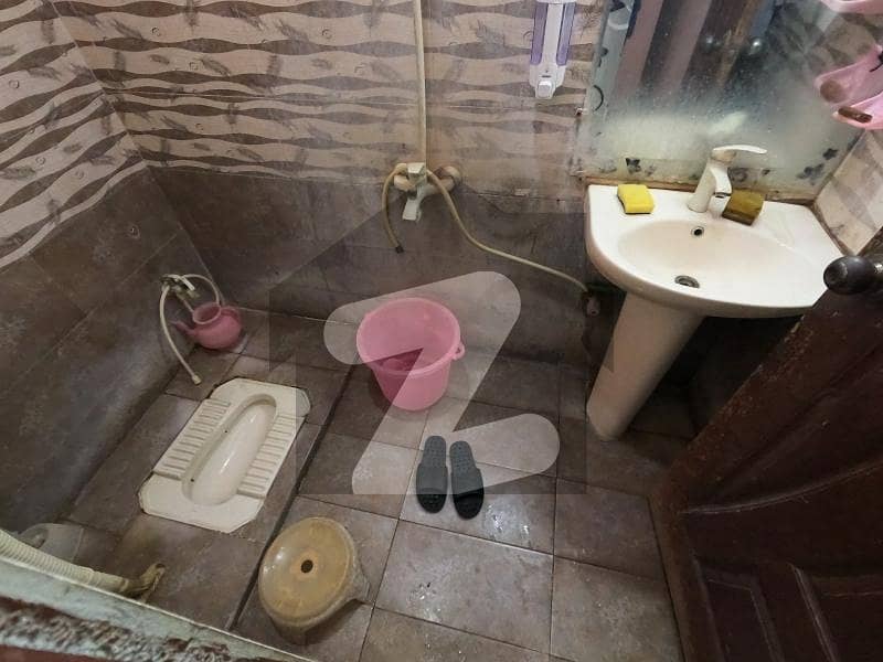 Beautiful House Available For Sale In Buffer Zone 15A/1 9