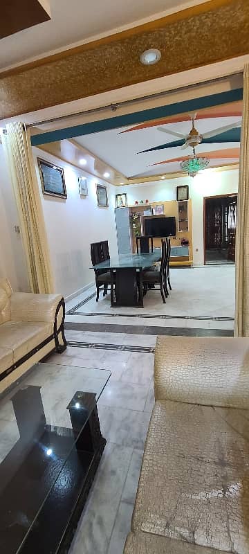 10 Marla House For Sale In Sukh Chayn Gardens Lahore 7