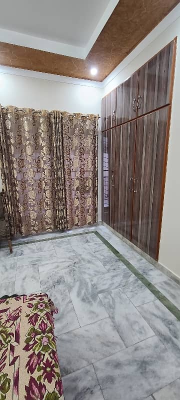 10 Marla House For Sale In Sukh Chayn Gardens Lahore 8