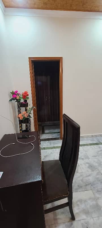 10 Marla House For Sale In Sukh Chayn Gardens Lahore 13