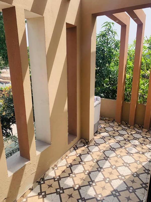 10 Marla Old House For Sale 7