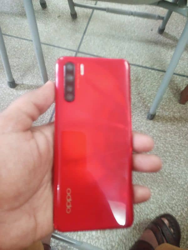 oppo f15 mobile for sale kit  hai all ok ha all thing working ma ha 2