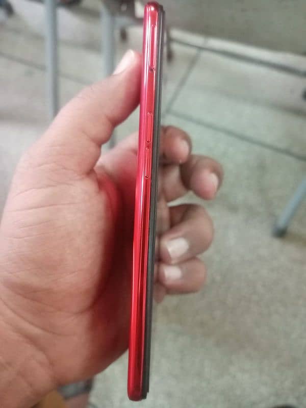 oppo f15 mobile for sale kit  hai all ok ha all thing working ma ha 3