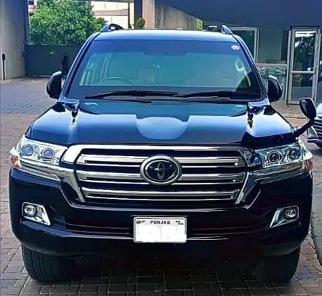 Monthli Basis Rent A Car With Driver / Self Drive Available Karachi 6