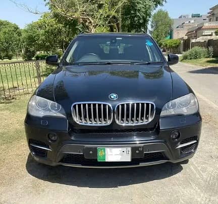Monthli Basis Rent A Car With Driver / Self Drive Available Karachi 7