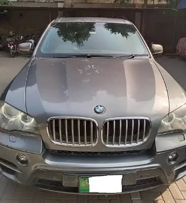 Monthli Basis Rent A Car With Driver / Self Drive Available Karachi 16