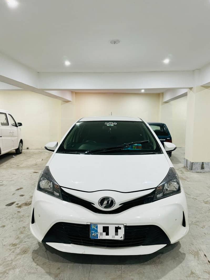 Toyota Vitz 2014 3